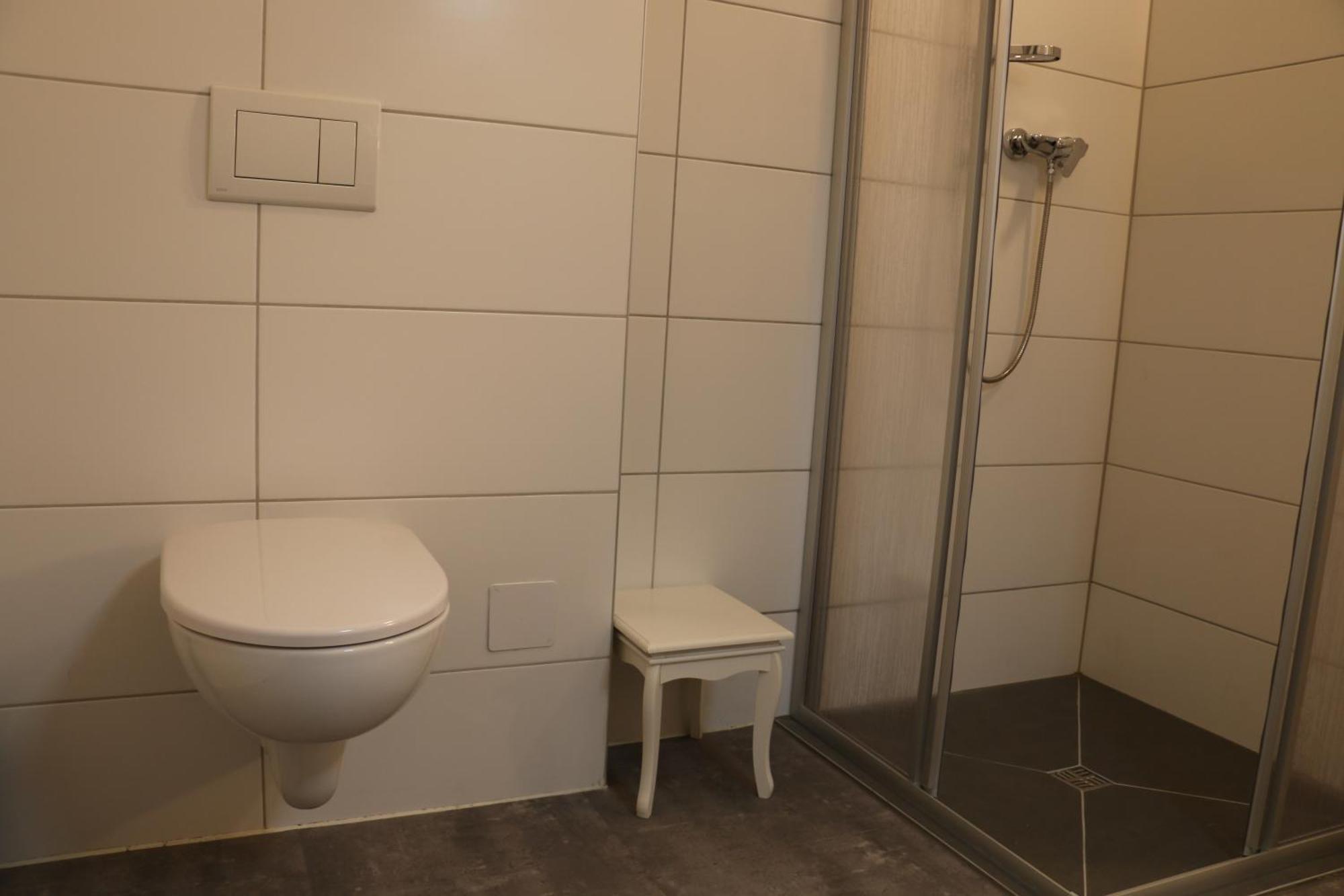 River View Apartment Wohnen Am Fluss Linz Exterior photo